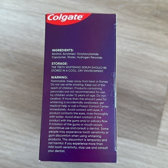 Colgate Optic White ComfortFit LED Teeth Whitening Kit - Picture 3 of 5